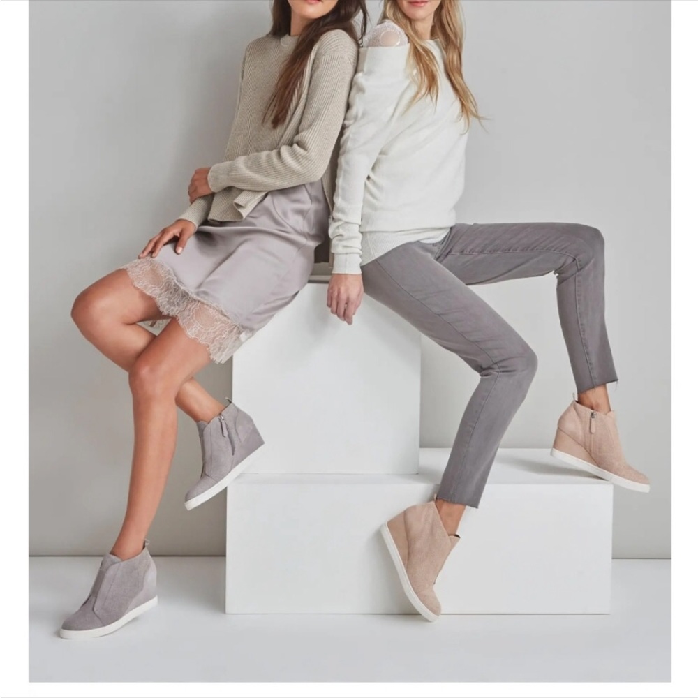 LINEA PALEO-FELICA Wedge Gray Suede Leather High Top Zip Sneakers Size 7.5